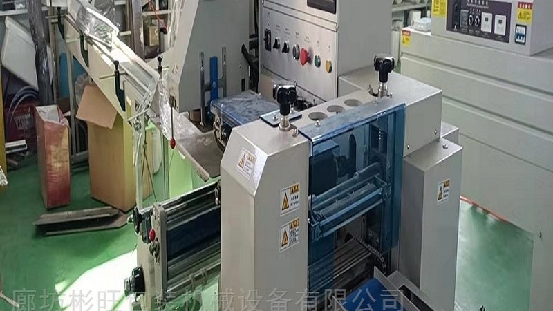 卧式膏体灌装机：价格之外，您还应该关注什么？**